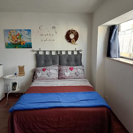 Blue Apartment เปสการา ภายนอก รูปภาพ